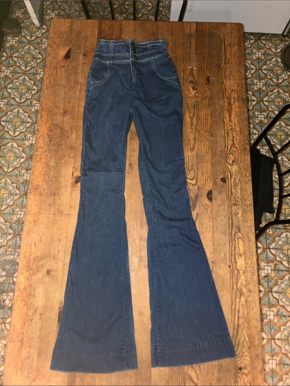 High waist Guess Jean flares- XS